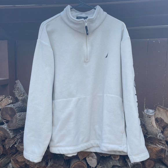 Pull over. - Picture 2 of 4